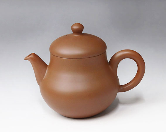 Banko teapots by Otsuki Shun