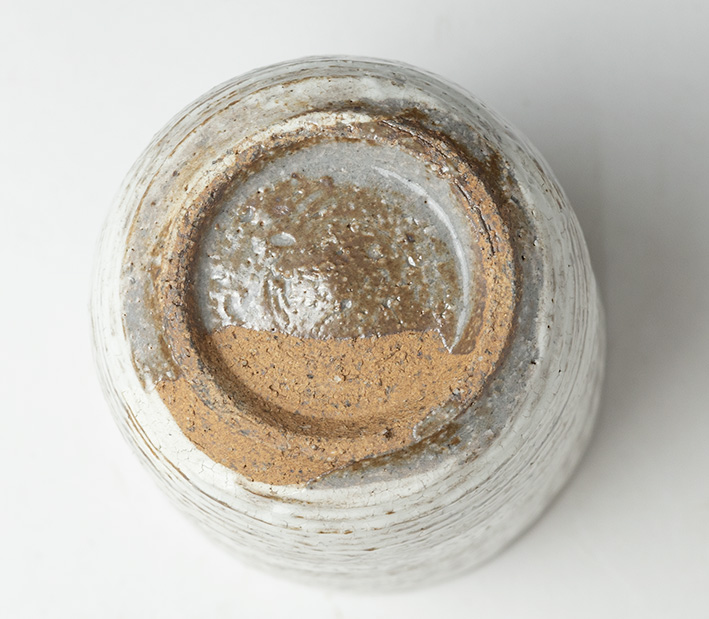The bottom view of Mishima Karatsu yunomi tea cup