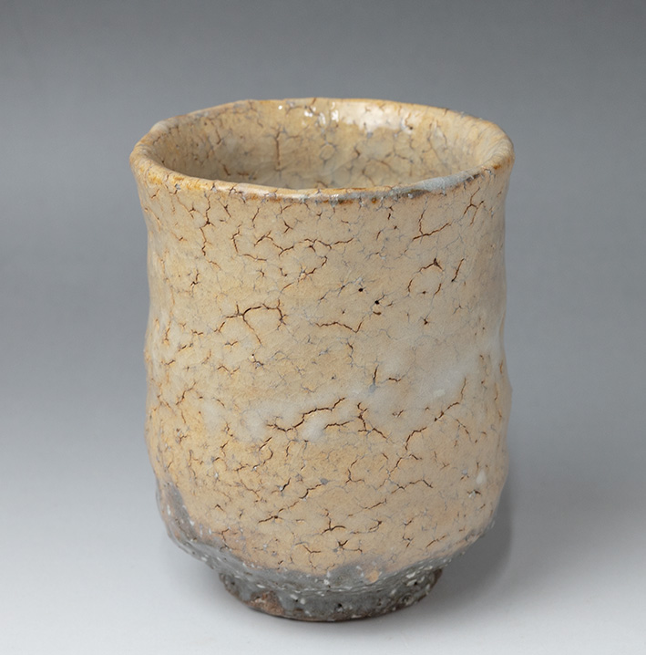 Hagiyaki biwa (Loquat) yunomi - back view