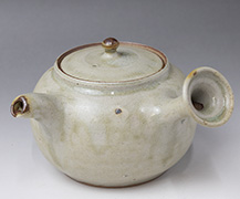 Japanese tea ware by Ogawa Jinpachi