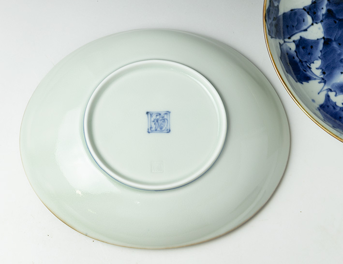 Handpainted Crab Design Oval Bowl - bottom view