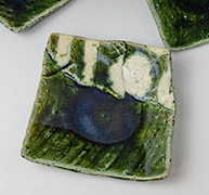 Oribe plate with Circle & Stripe motifs by Yamamoto Kazuhito