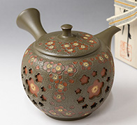 Japanese pottery - Tokonameyaki teapot by Shunen II