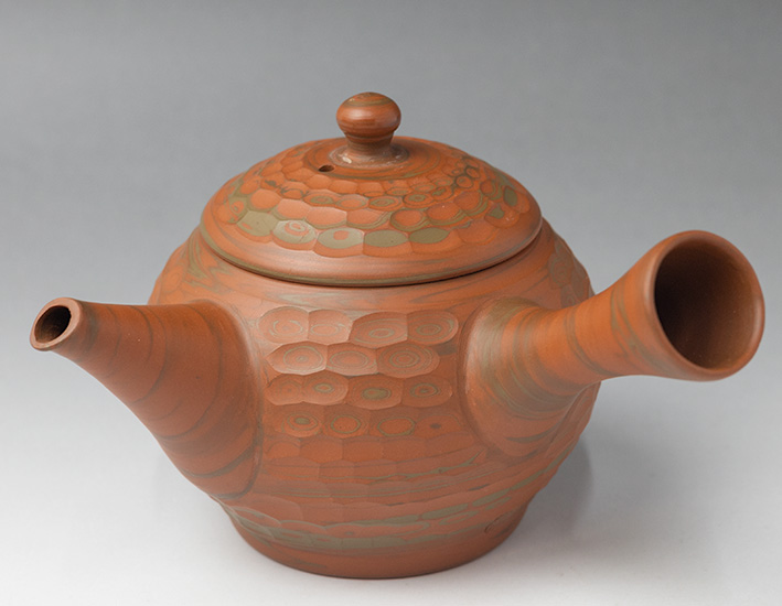 Tokoname teapot by Yusen