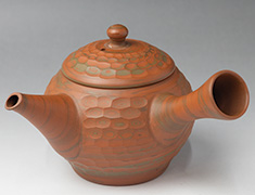 Tokoname nerikomi kyusu teapot by Yusen